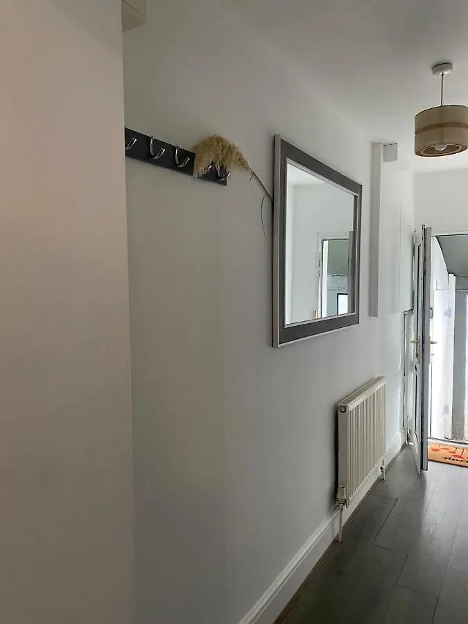 Bright One Bed Apartment Brighton